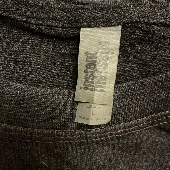 Yellowstone- Dutton Ranch - Picture 4 of 5